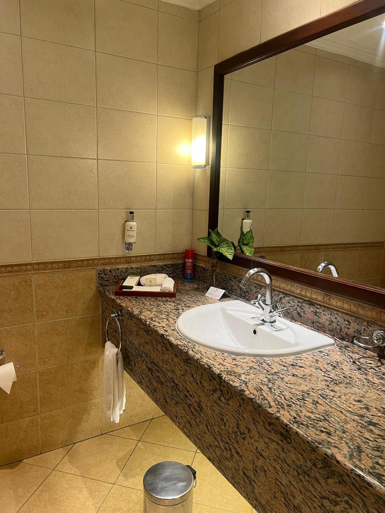 Lake Victoria Serena Golf Resort & Spa Kigo Екстер'єр фото